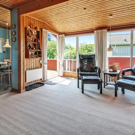 Veijo - 800m From The Sea By Interhome * Lakolk
